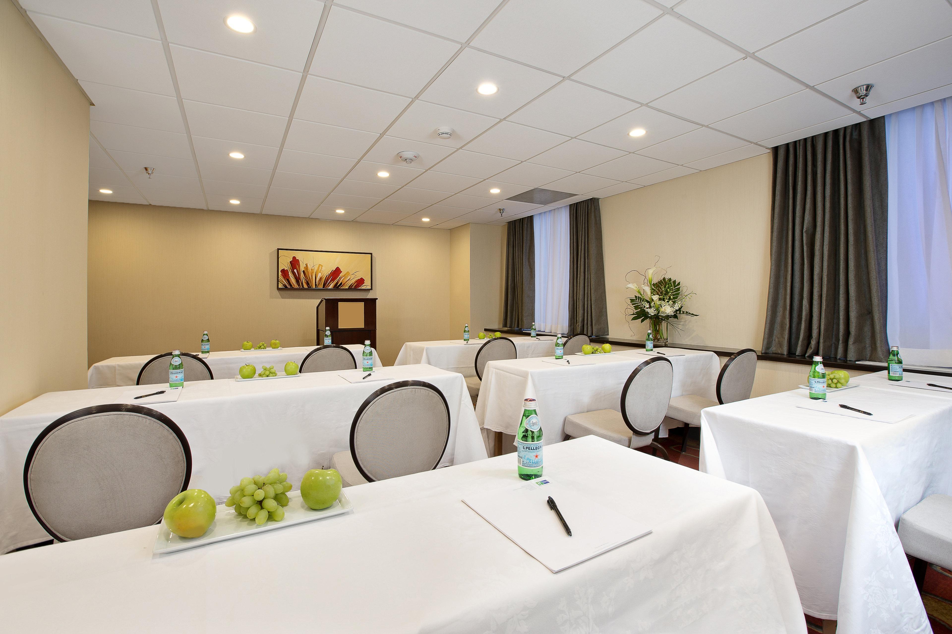 Holiday Inn Express Denver Downtown By Ihg Exterior foto